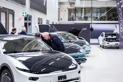 Faillissement Lightyear krijgt staartje: curator holding van zonneautobedrijf eist twee ton terug