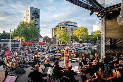 Geen gedoe met vergunningen maar een organisatie die evenementen overeind houdt: Grootse plannen na vertrek Tilburgs Oranje Comité