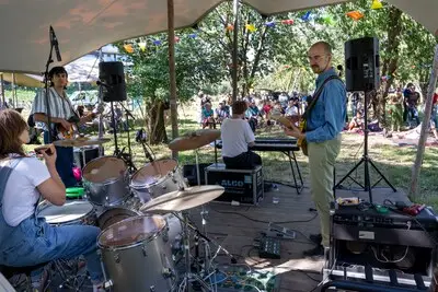 Misprint viert debuutalbum MONOBLOC met gratis show in De Graanhandel in Tilburg
