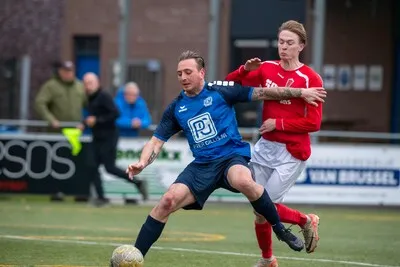 SJVV pakt ook zonder topscorer drie punten: ‘We hebben zoveel spelers die een goal kunnen maken’