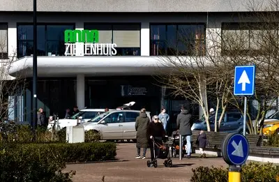 Anna Ziekenhuis past zorg aan op groeiende groep 70-plussers: ‘We kijken verder dan alleen de botbreuk’
