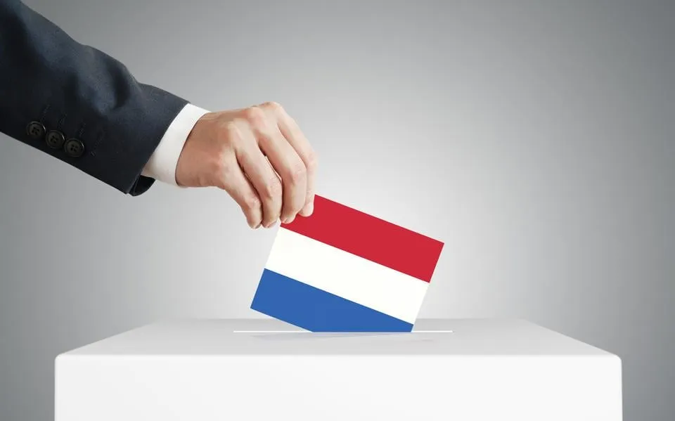 Stemhokje verboden terrein voor vijf ‘foute’ landgenoten. Waarom kiesrecht je kan worden afgenomen