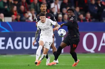 LIVE | Leverkusen neemt het heft in handen na vroege (en afgekeurde) PSV-treffer