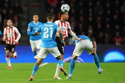 LIVE | Duel is direct los: PSV en Napoli noteren allebei al een serieuze mogelijkheid