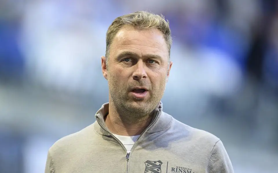 Vijf zaken die opvielen tijdens de ruime oefenzege van SC Heerenveen op PEC Zwolle. Heeft Robin Veldman er een extra variatie in de aanval bij?