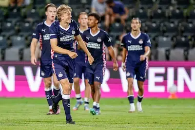 LIVE Youth League | PSV op achterstand tegen Bayer Leverkusen, dat een stuk beter speelt na rust