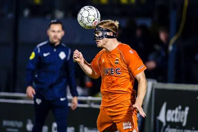 LIVE | Dramatische start Willem II: Jong AZ komt razendsnel op voorsprong