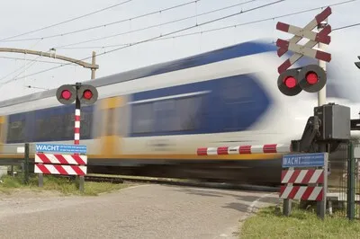 Zestien aanhoudingen en honderden boetes: grote controle stations en treinen in Brabant, Limburg en Zeeland