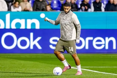 LIVE | PSV-trainer Peter Bosz verklaart gewijzigde opstelling tegen PEC Zwolle: ‘Twee dagen rust is eigenlijk te weinig’