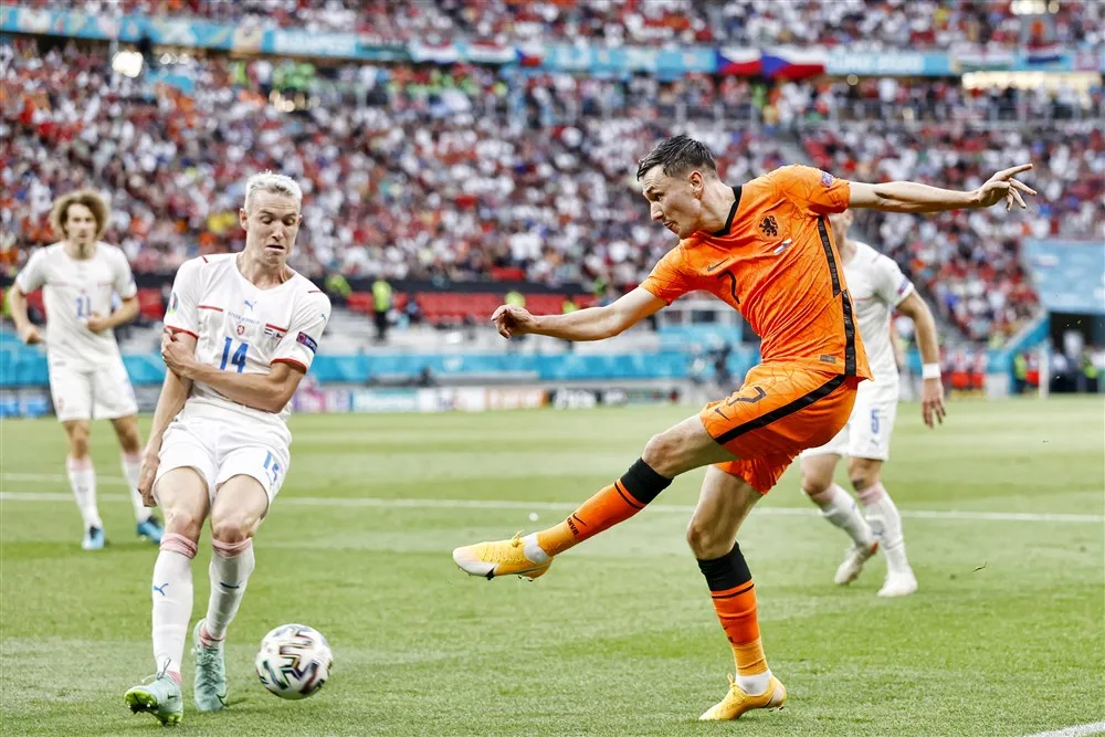 AD: Berghuis wacht tijdens vakantie op akkoord