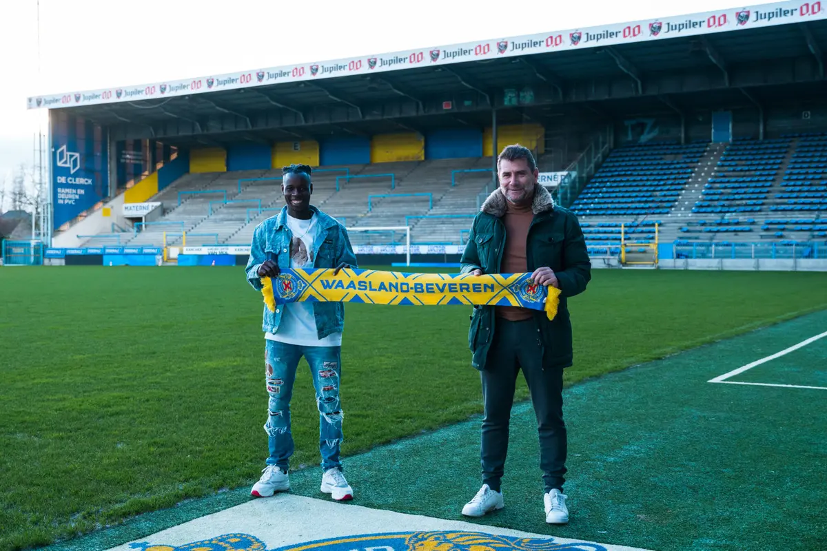 Officieel: Baldé op huurbasis naar Waasland Beveren