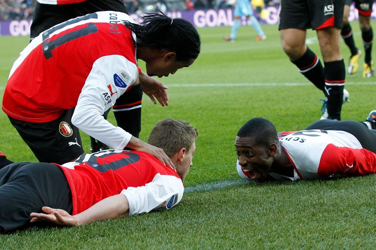 Ook jongste zoon Schaken gescout: ''Niets kan tippen aan Feyenoord''