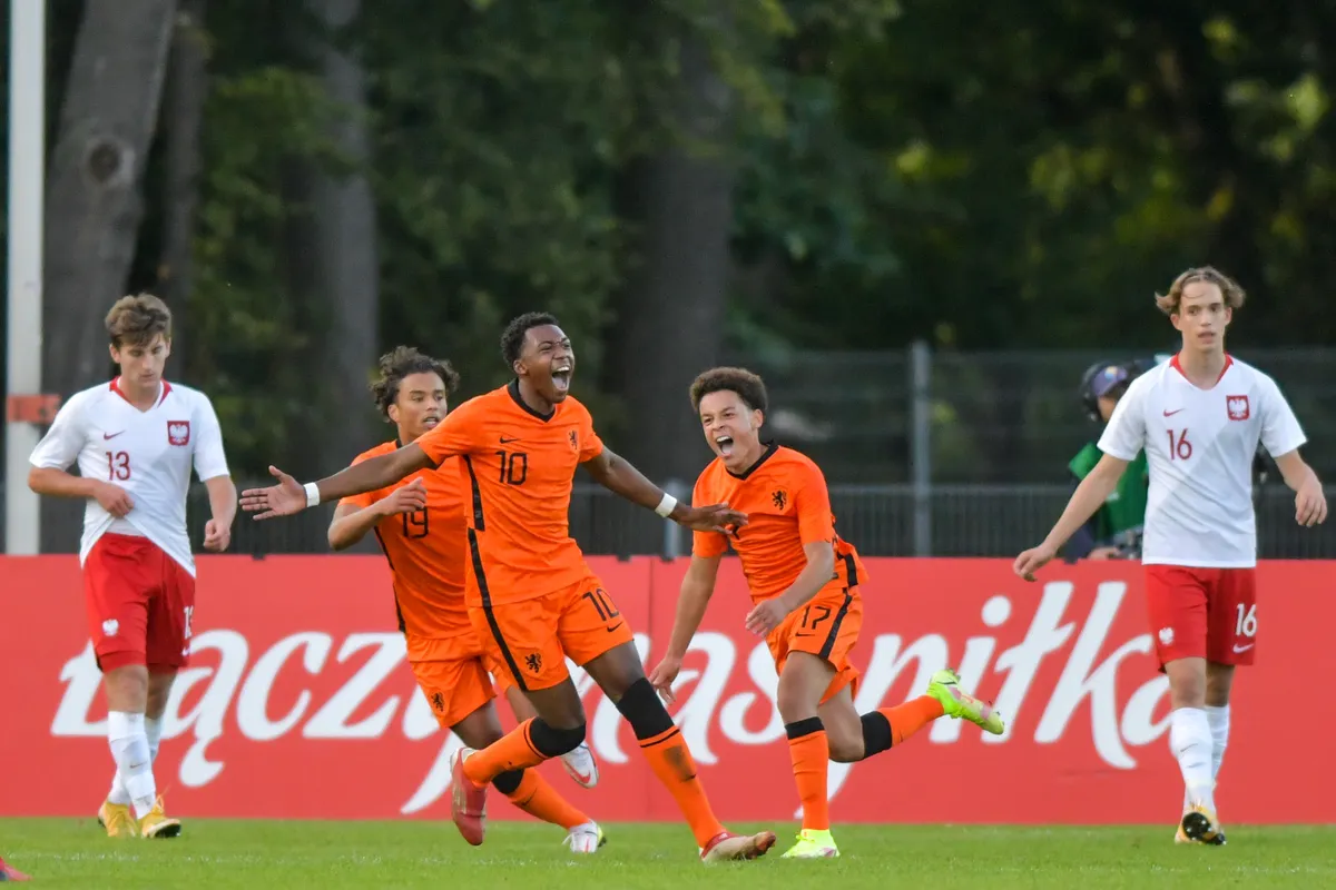 Milambo trefzeker bij winnend Oranje O17