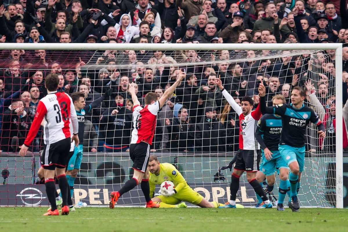 Reguliere kaarten Feyenoord - PSV na ruim een uur uitverkocht