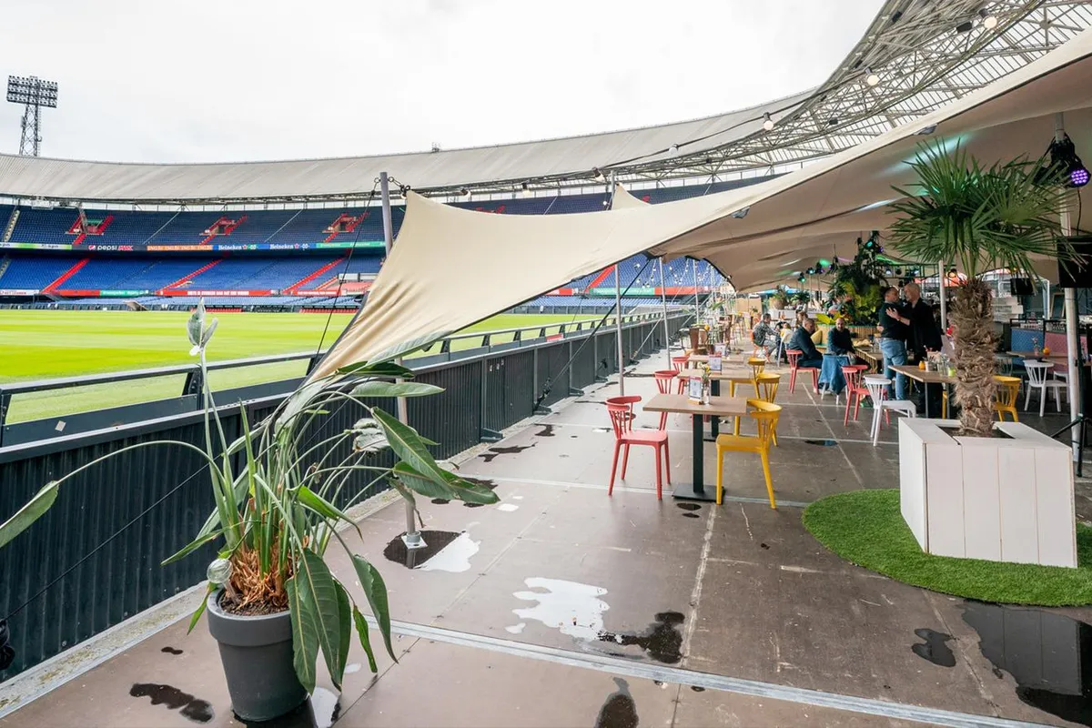 Het Zomerterras keert niet terug naar De Kuip