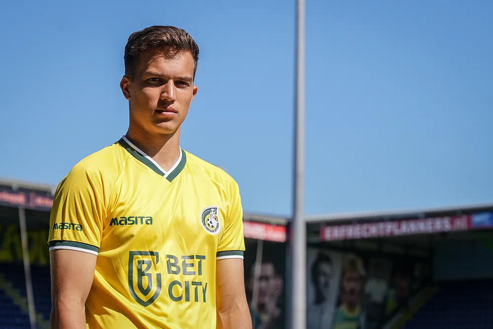 Officieel: Bassett naar Fortuna Sittard