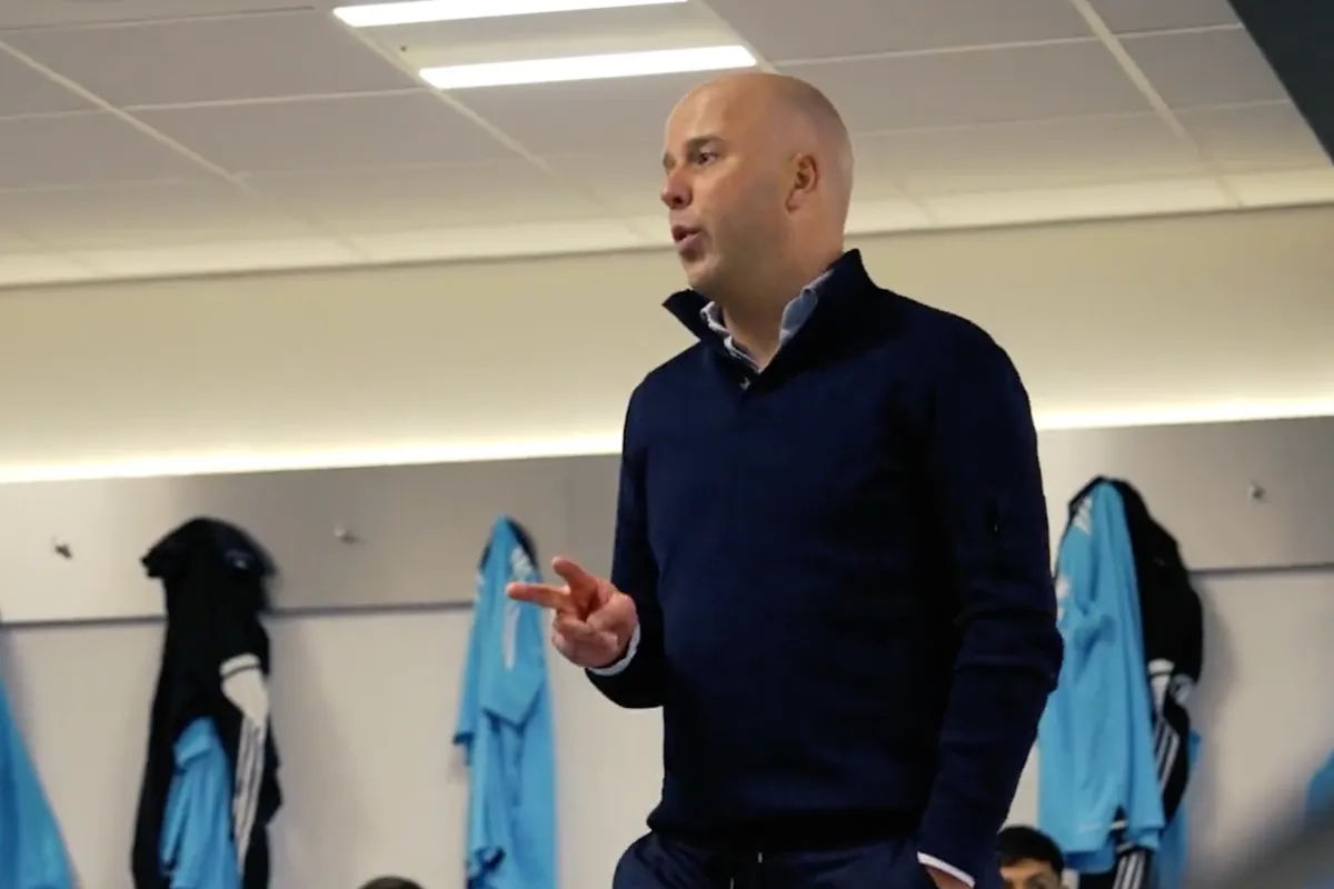 VIDEO: Slot maakt indruk met speech na overwinning in Arena