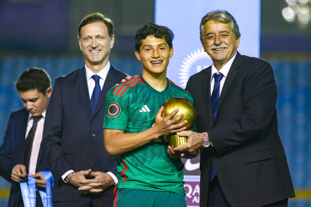 Talentvolle Mexicaan Gael Álvarez loopt stage bij Feyenoord