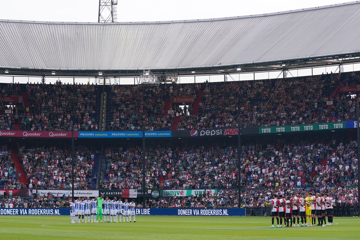 Feyenoord staat stil bij schietdrama in Rotterdam