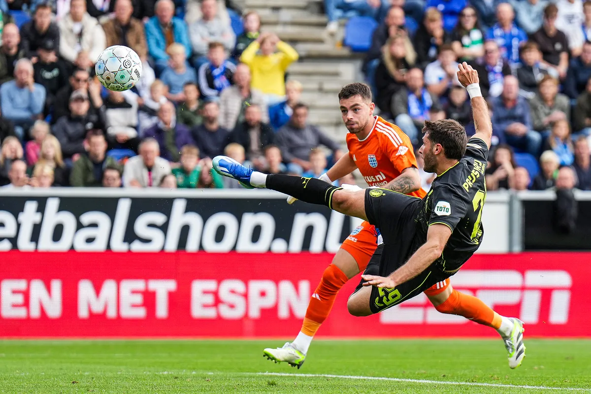 yv2023108yv2023108a1a02100