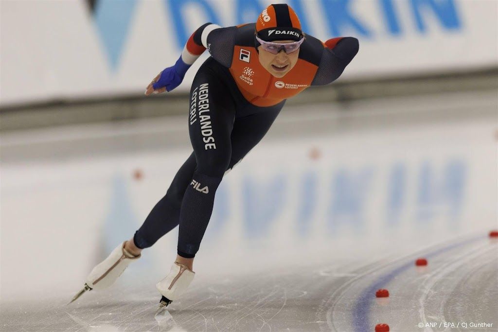 Beune schaatst naar eerste wereldbekergoud op 1500 meter