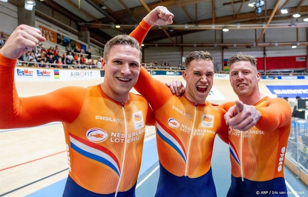 Teamsprinters pakken zesde wereldtitel op WK baanwielrennen 