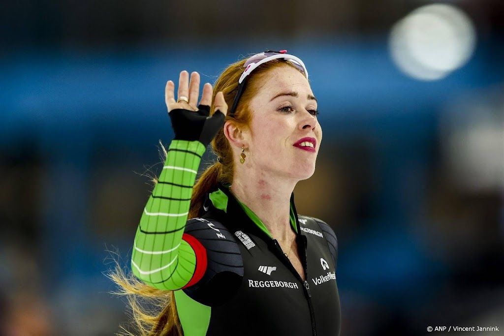 Rijpma-De Jong blijft Beune in Thialf voor op 1500 meter