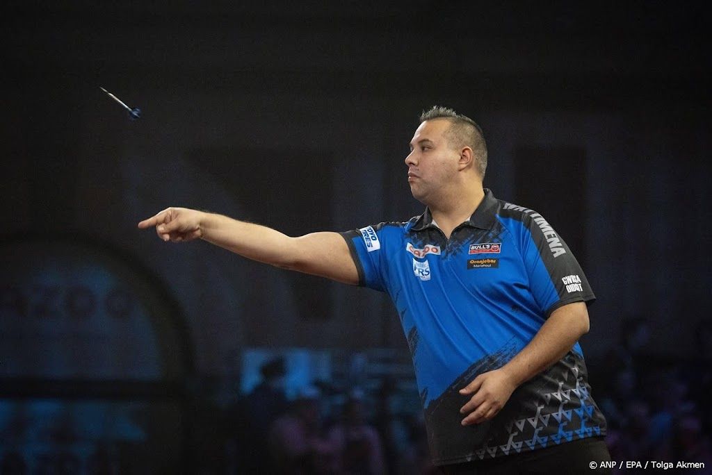 Wattimena kansloos ten onder tegen Littler op Grand Slam of Darts