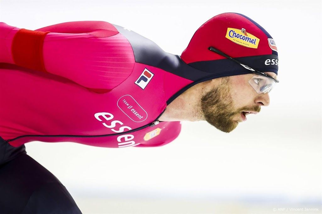 Schaatser Huizinga leidt NK allround na zege op 5000 meter