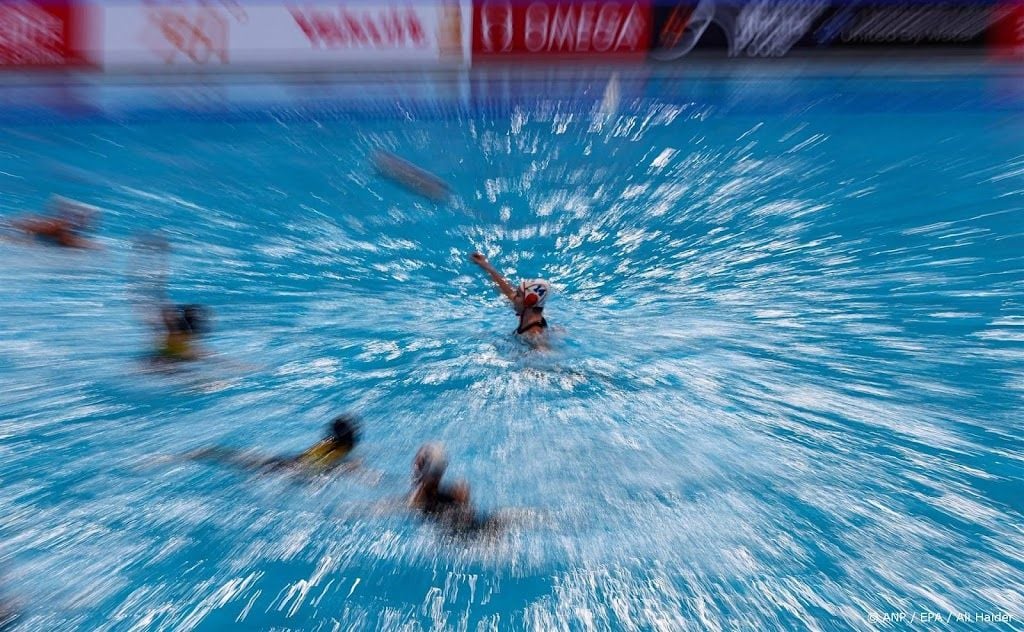 Waterpolosters op World Cup ook te sterk voor Italië