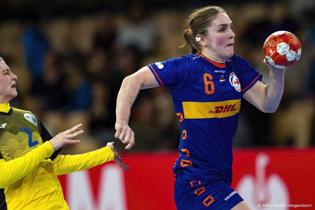 Handbalster Van der Heijden stopt na zeventien jaar bij Oranje