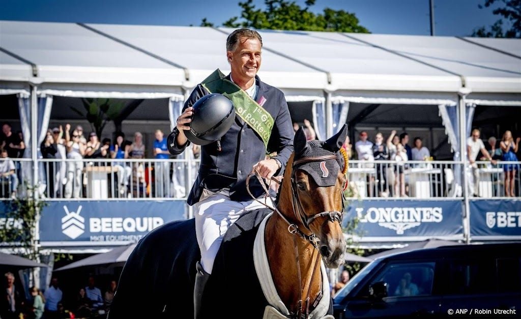 Springruiter Houtzager wint voor de derde keer Jumping Amsterdam 