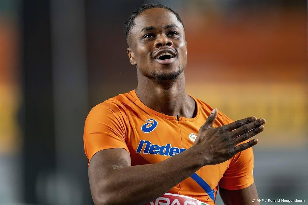 Sprinter Bouju viert rentree met Nederlands record 60 meter