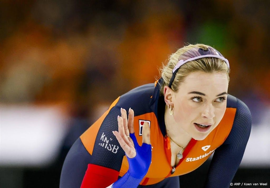 Schaatsster Beune derde op 3000 meter in Milwaukee