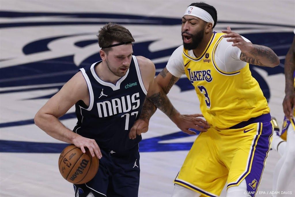 NBA-clubs Lakers en Mavericks ronden spraakmakende spelersruil af