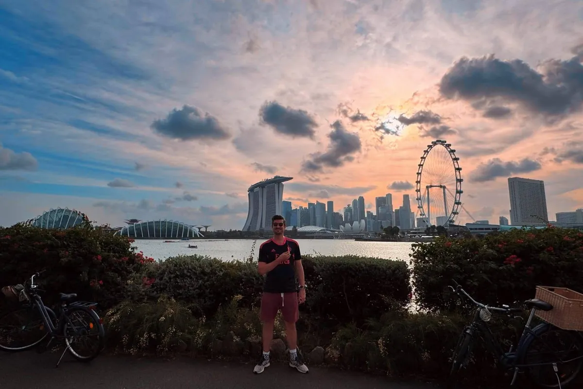 c612327a 9355 443d a088 97c6ef01e125