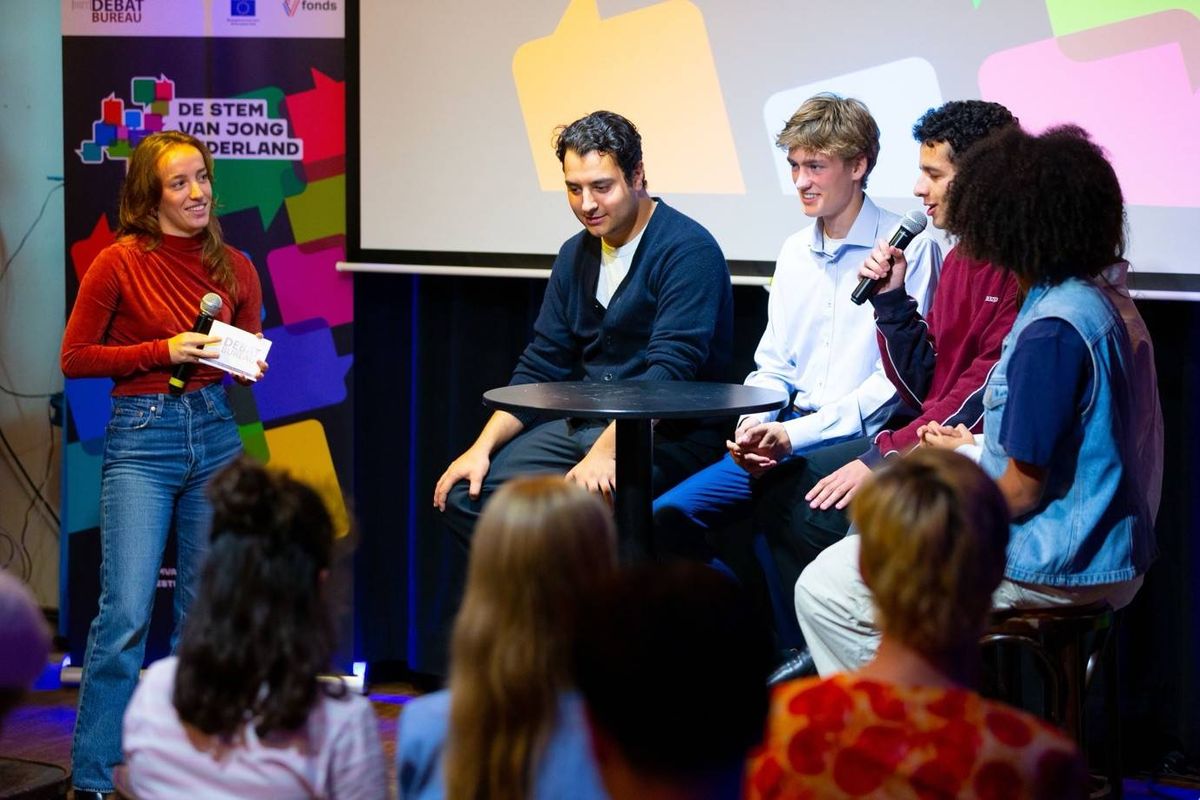 Landelijk Jongerenproject 'De stem van Jong Nederland'