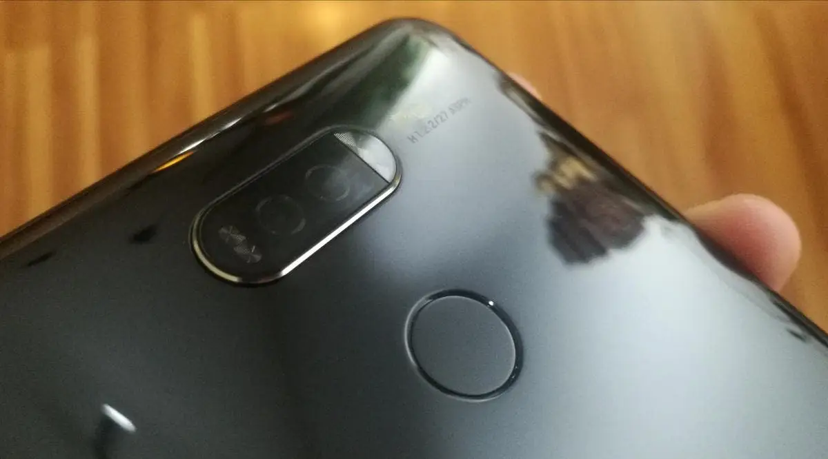 Huawei Mate 10 Leaks Are Confusing