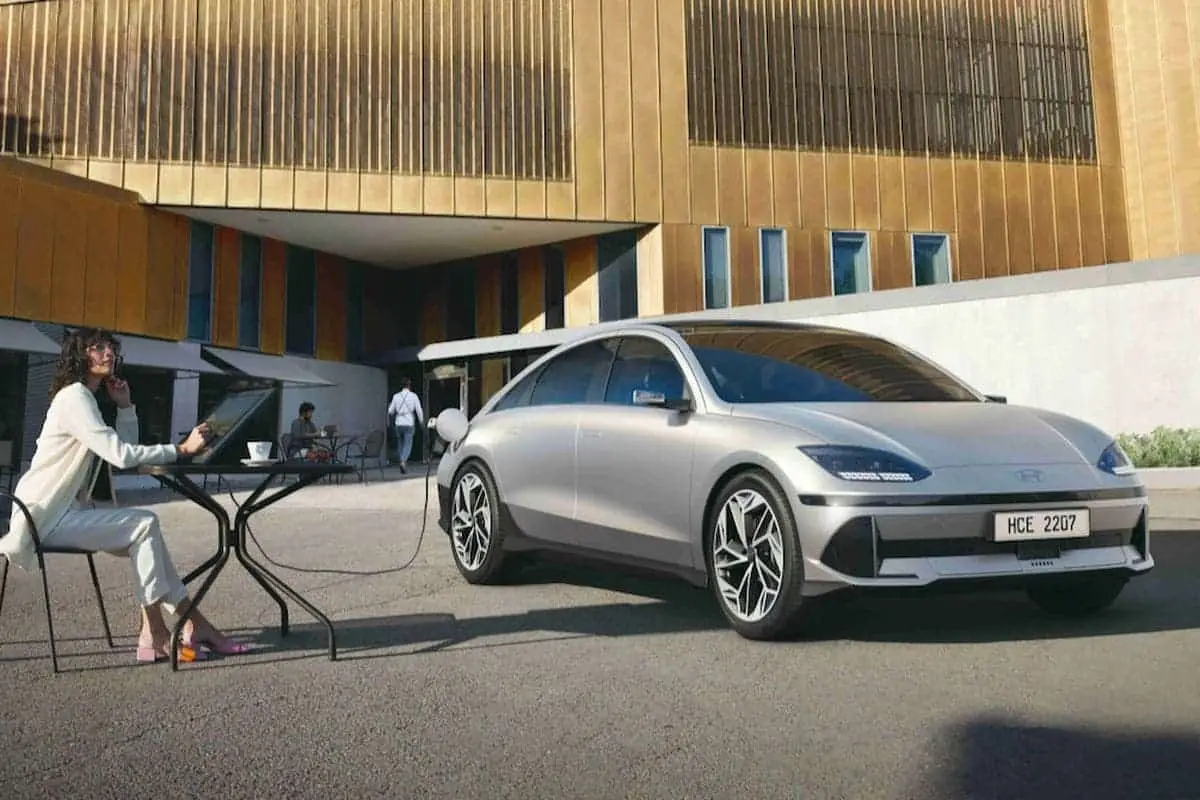 Hyundai Relates Trashion With Future Cars. Why?