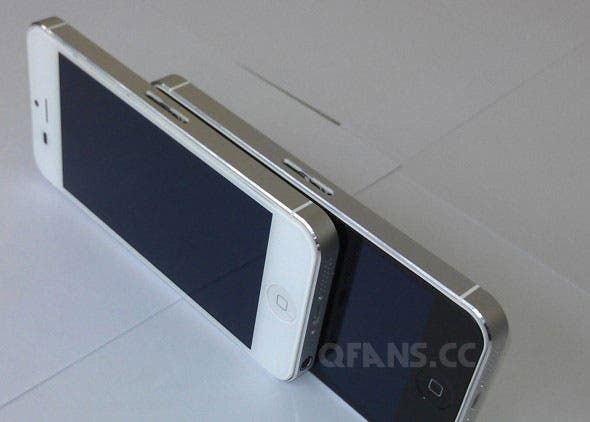 First official photos of the KuPhone i5 iPhone 5 Clone