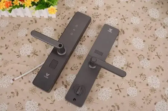 Yunmi Smart Door Lock hit major Chinese stores for 699 Yuan ($104)