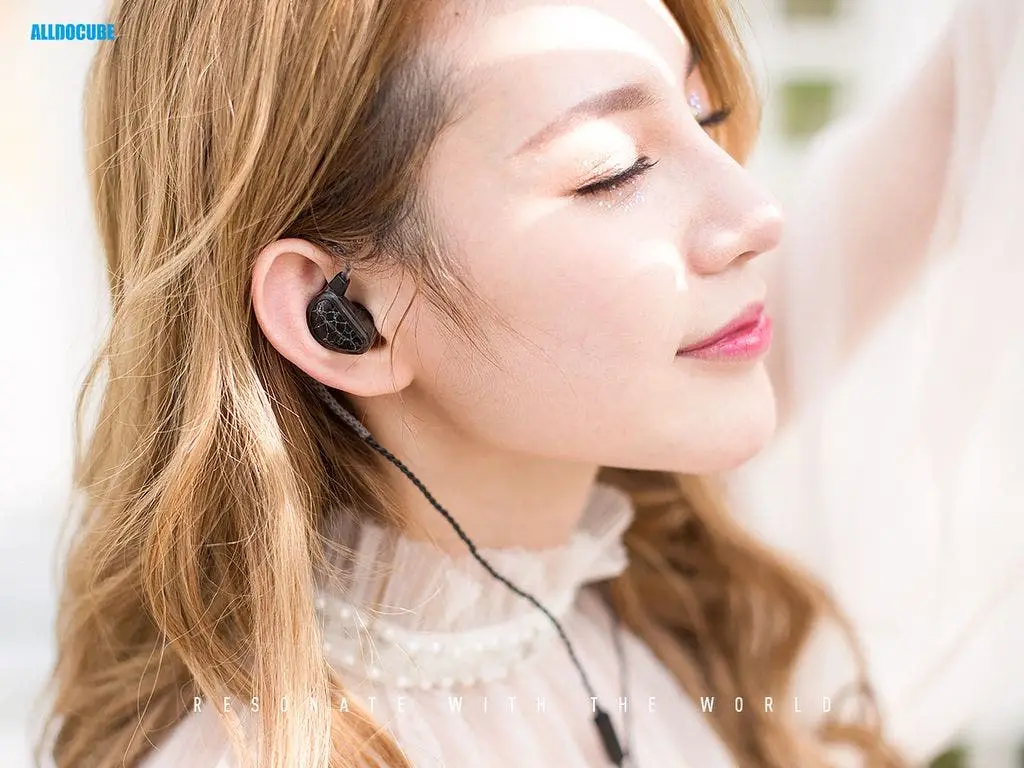 ALLDOCUBE F40 quad driver nanofiber diaphragm earphones launched