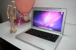 14 inch Macbook Air Clone Running Snow Leopard