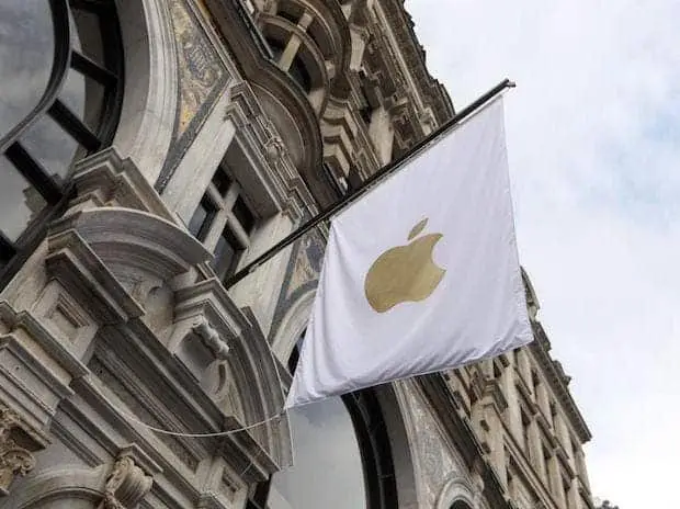 Apple Is Sued Again: Compensation May Exceed $2 Billion