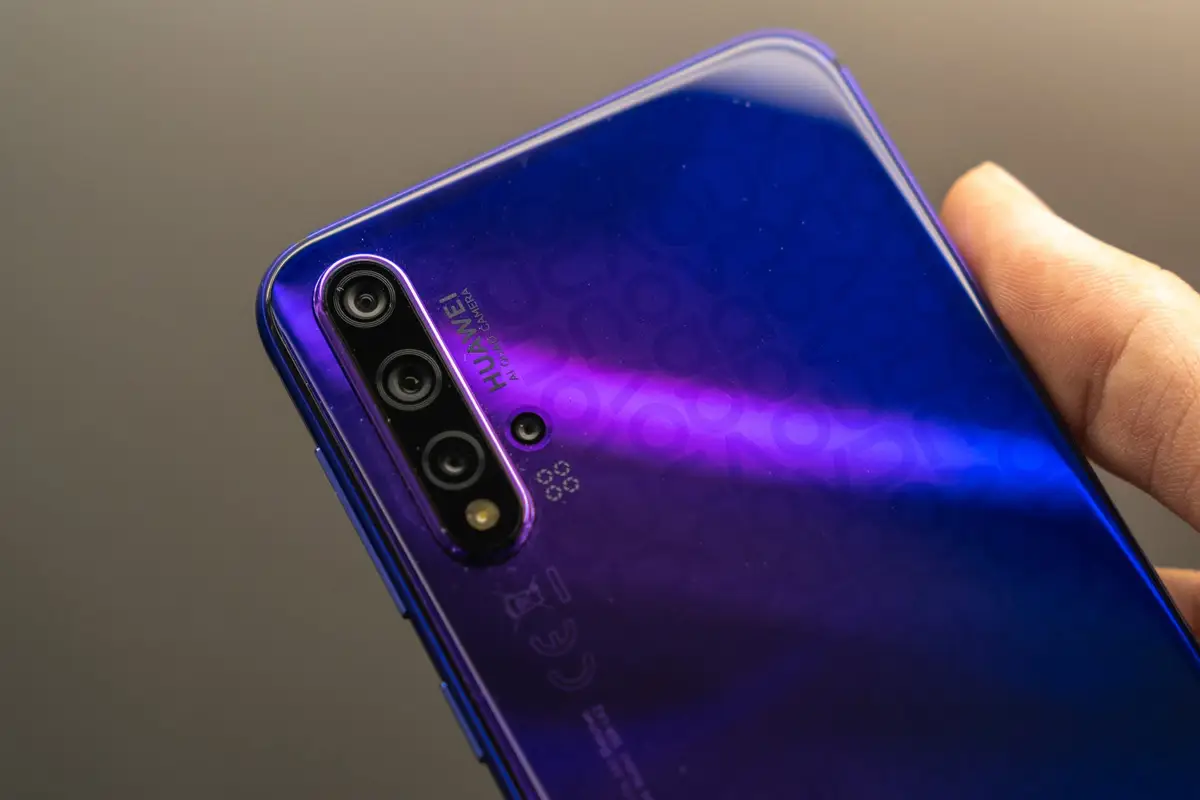 Huawei Nova 5T to go official on August 25 with 6.26-inch display