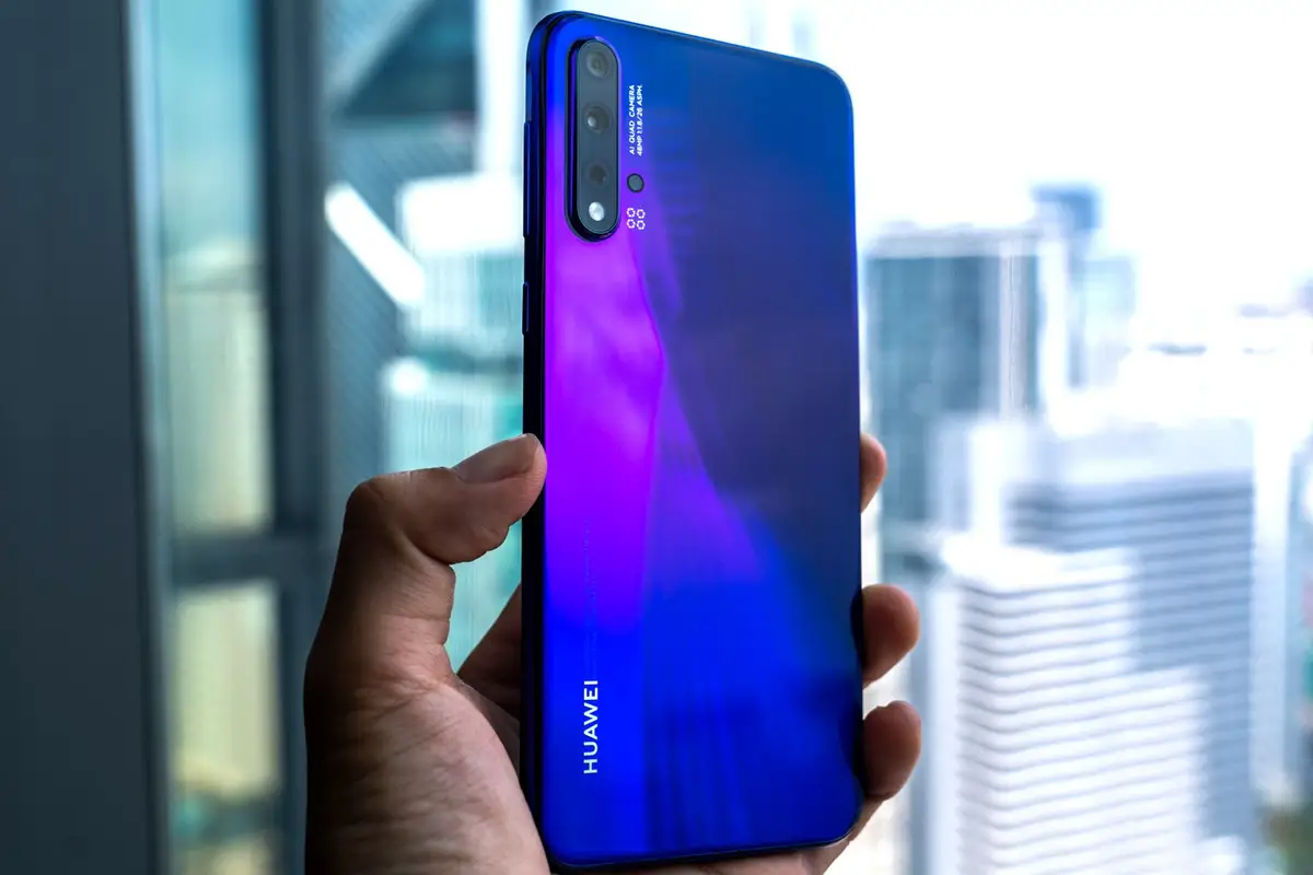 Huawei Nova 6 Surfaces in 3C Certification, Features 40W Fast Charging