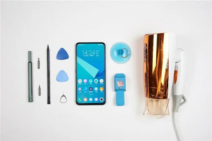 VIVO NEX Dual Display Gets Disassembled, the Two Screens don't Make it Easy
