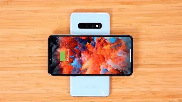 iPhone 2019 To Support Two-Way (Reverse) Wireless Charging?