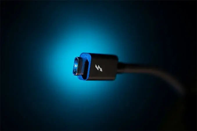 USB 4 Products At 40Gbps/100W Coming By The End Of 2020