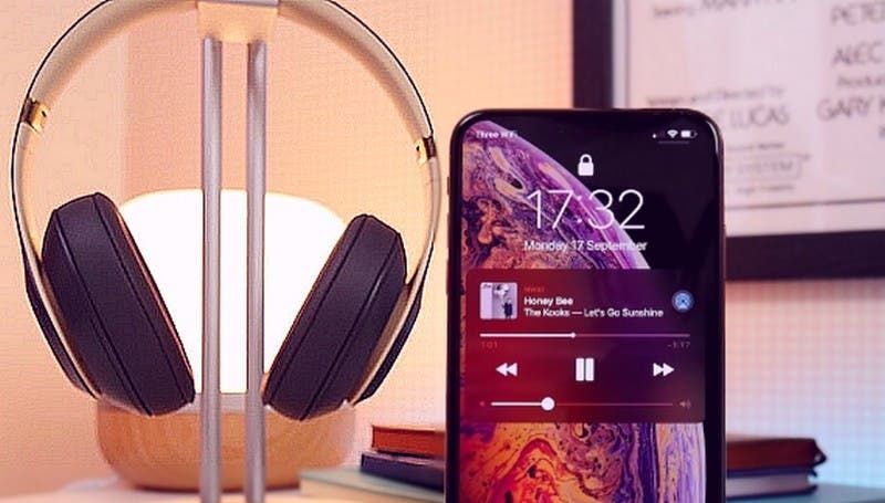 2019 iPhones could support streaming audio to two Bluetooth accessories simultaneously